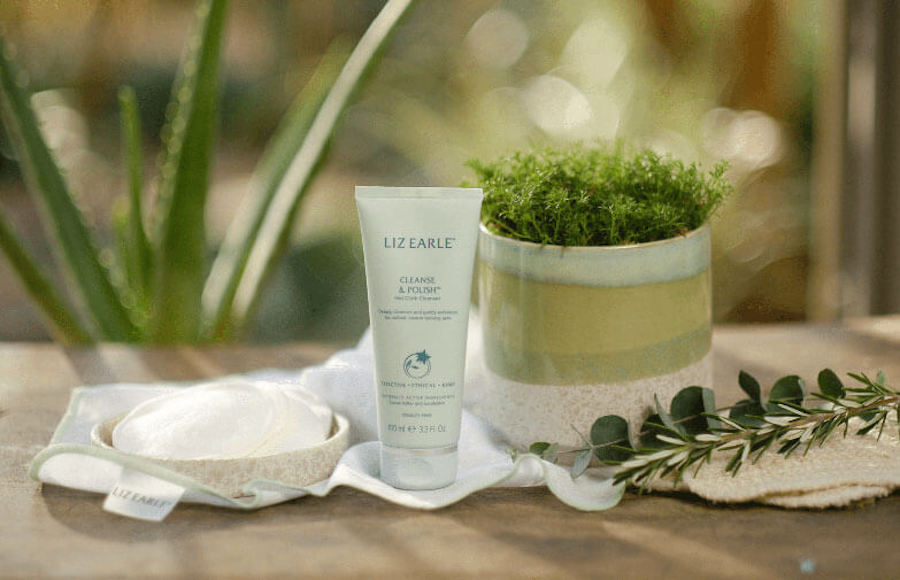 liz-earle-product